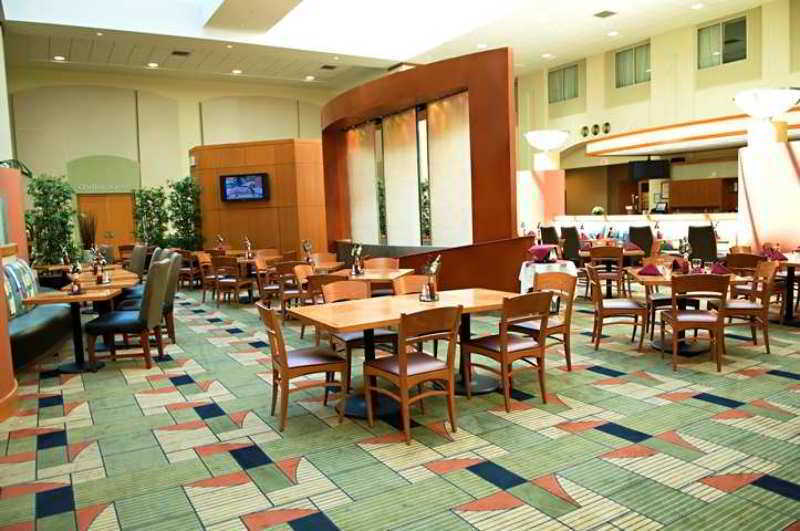 Embassy Suites Boston At Logan Airport מסעדה תמונה